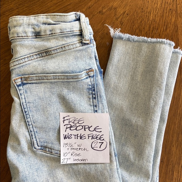 We The Free Light Wash Skinny Jeans - Picture 7 of 7